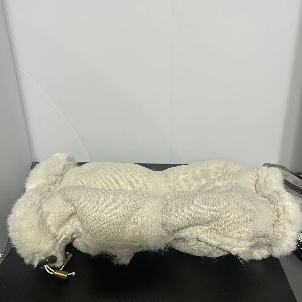 Vintage  Faux Fur Muff Hand‎ Warmer Rich Cream Color Fabric Lining w/ Drawstring